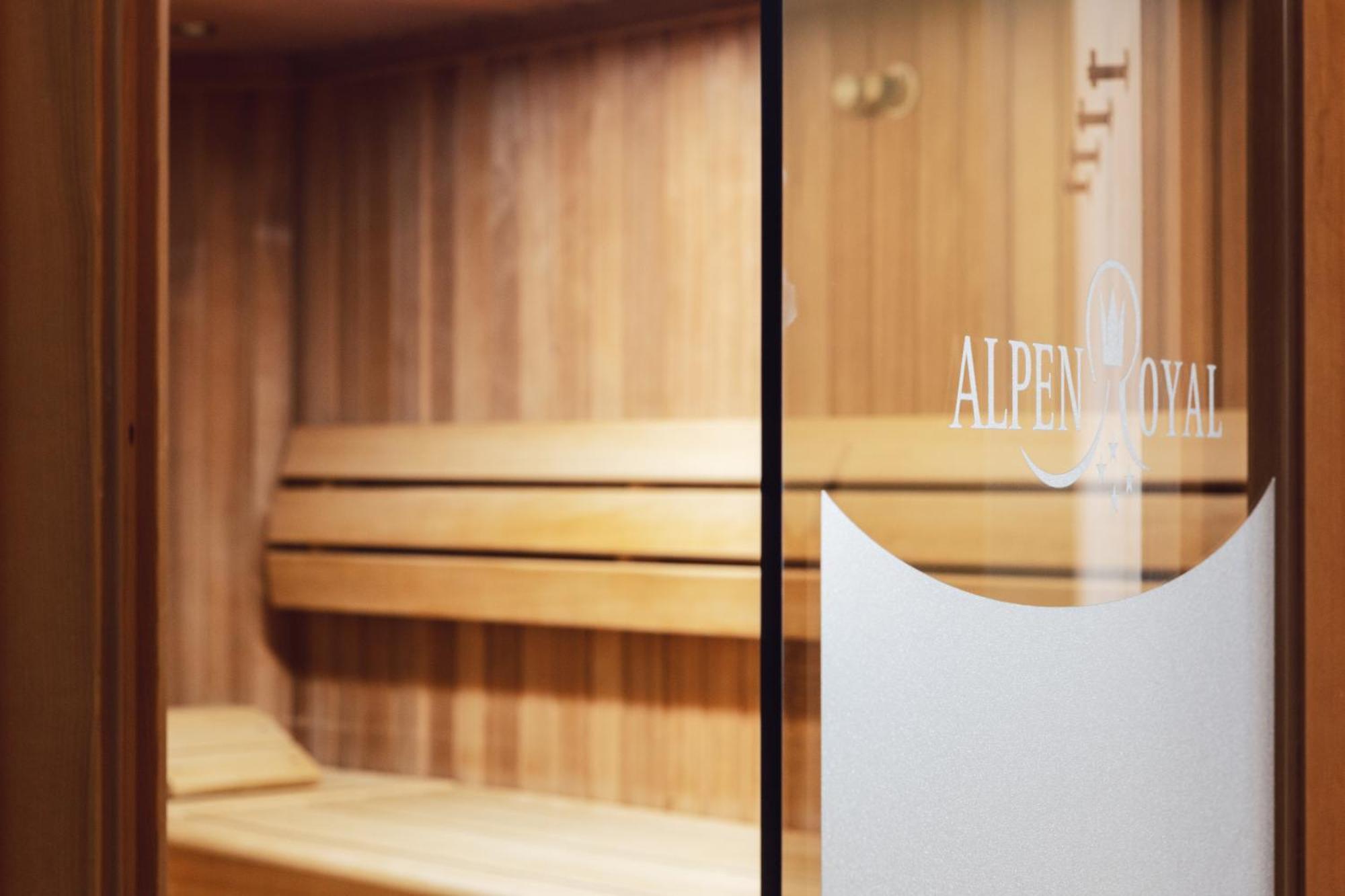 Hotel Alpen-Royal Jerzens Eksteriør billede