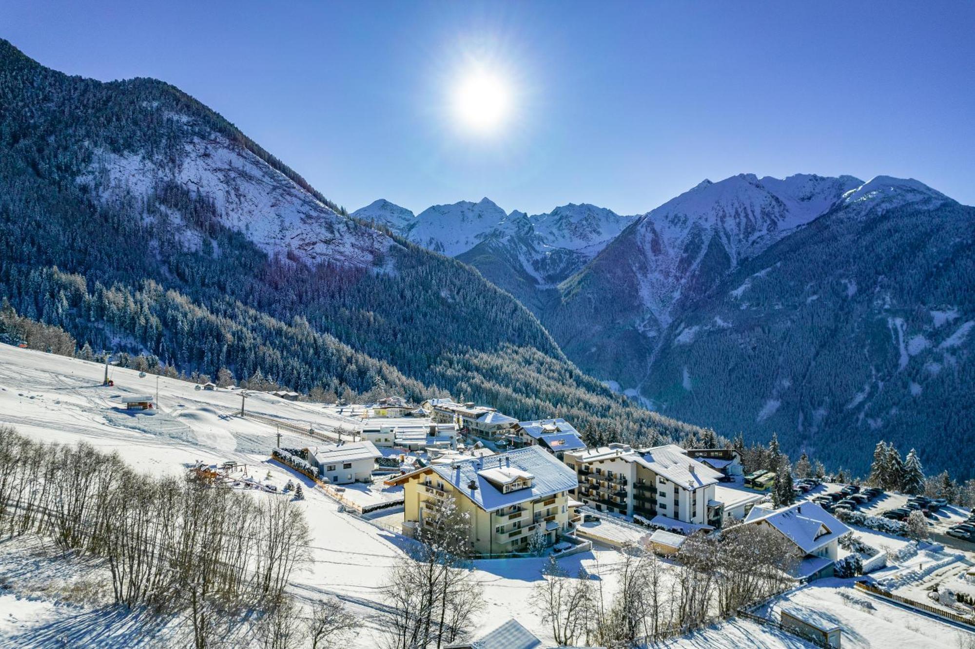 Hotel Alpen-Royal Jerzens Eksteriør billede