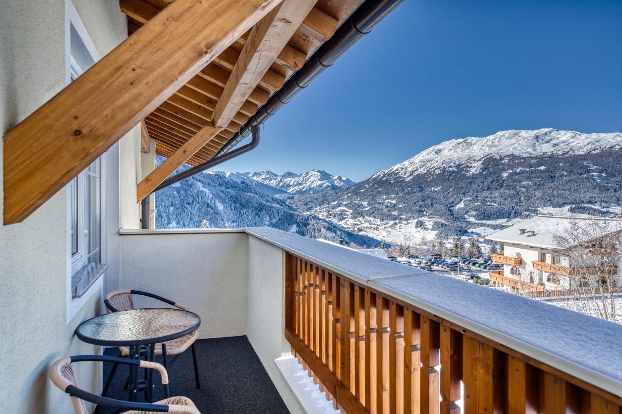 Hotel Alpen-Royal Jerzens Eksteriør billede